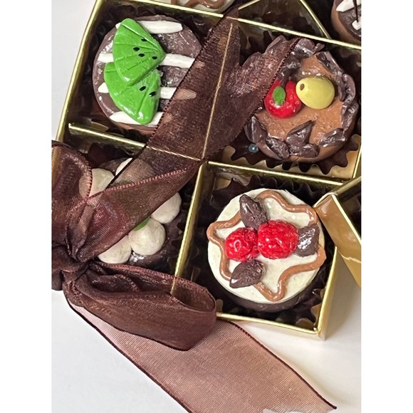 Pier 1 vintage Christmas ornaments- cakes theme - 4 pc - ships free - Picture 3 of 7